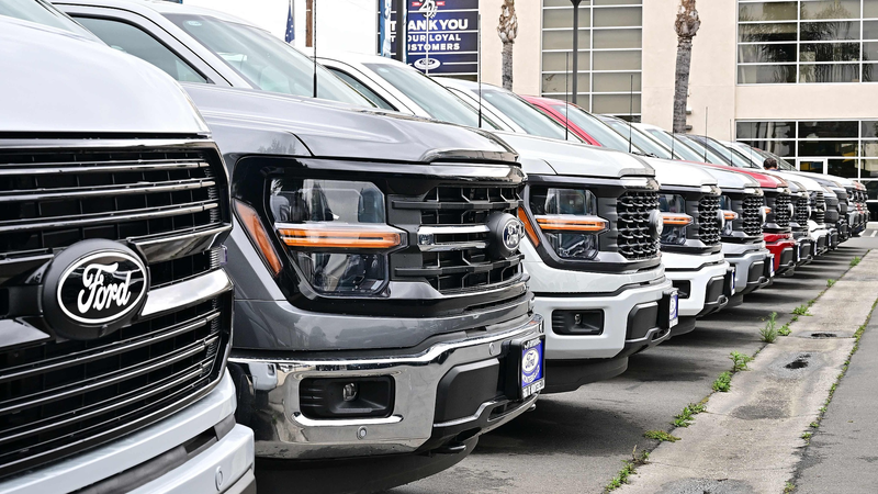 Ford réduit ses prévisions de bénéfices de 1,5 milliard de dollars en raison du bouleversement des tarifs américains Ford réduit ses prévisions de bénéfices de 1,5 milliard de dollars en raison du bouleversement des tarifs américains