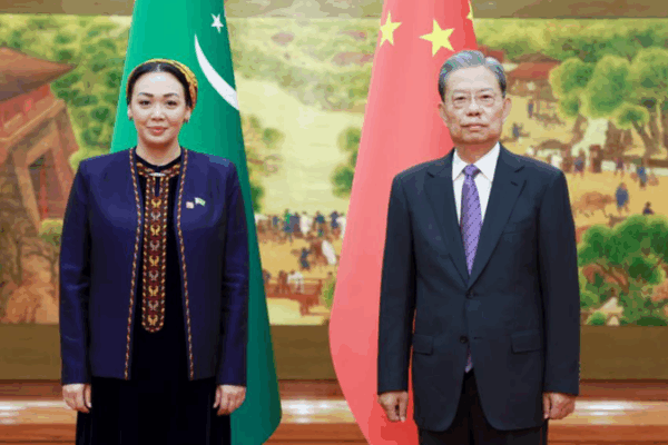 La Chine et le Turkménistan renforcent les liens de la Route de la Soie La Chine et le Turkménistan renforcent les liens de la Route de la Soie