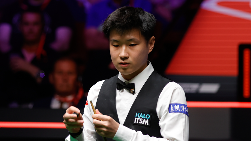 Zhao Xintong prend une avance de 11-6 lors de la finale de snooker Zhao_Xintong_prend_une_avance_de_11_6_lors_de_la_finale_de_snooker