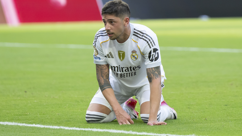 Coupe du Monde des Clubs : Le Real Madrid tient Al-Hilal en échec 1-1 lors des débuts d’Alonso Coupe du Monde des Clubs : Le Real Madrid tient Al-Hilal en échec 1-1 lors des débuts d'Alonso