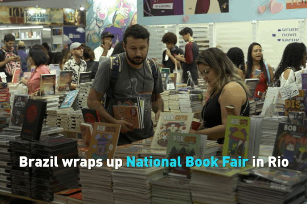 Rio nommé Capitale Mondiale du Livre par l’UNESCO, accueille une Foire Nationale du Livre spéciale Rio nommé Capitale Mondiale du Livre par l'UNESCO, accueille une Foire Nationale du Livre spéciale video poster