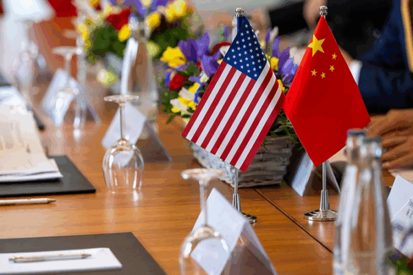 Relations entre les États-Unis et la Chine trouvent un nouvel équilibre, mais les tensions structurelles persistent Relations entre les États-Unis et la Chine trouvent un nouvel équilibre, mais les tensions structurelles persistent