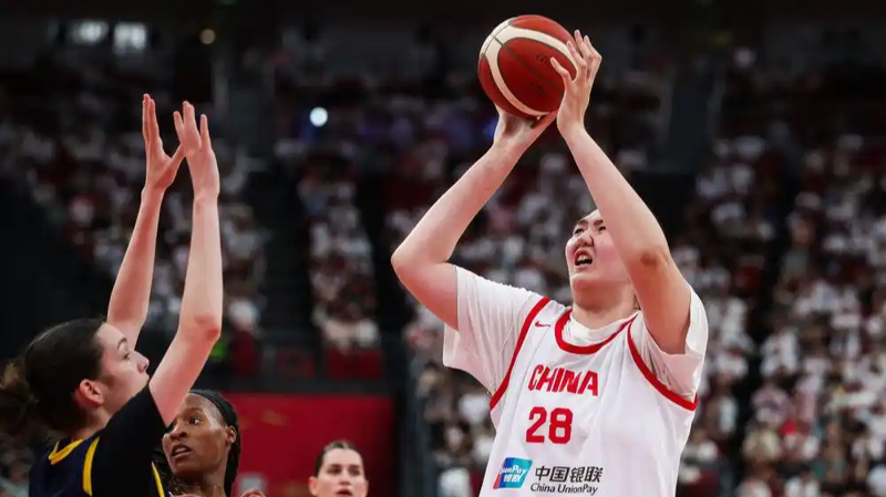 L’équipe de basketball féminin de Chine domine la Bosnie 101-55 L'équipe de basketball féminin de Chine domine la Bosnie 101-55