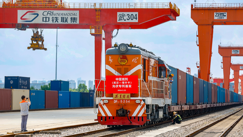La Chine et l’Asie centrale renforcent leurs liens lors du deuxième sommet à Astana La Chine et l'Asie centrale renforcent leurs liens lors du deuxième sommet à Astana