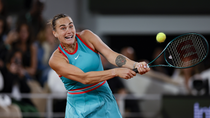 Sabalenka détrône Swiatek sur terre battue, se dirige vers la finale de Paris contre Gauff Sabalenka détrône Swiatek sur terre battue, se dirige vers la finale de Paris contre Gauff