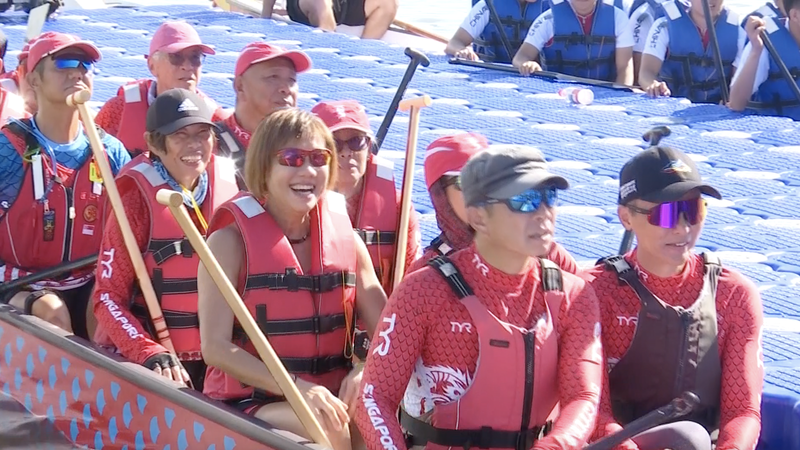 Courses de bateaux-dragons de la Coupe Haikou attirent 219 000 fans, stimulent le tourisme Courses_de_bateaux_dragons_de_la_Coupe_Haikou_attirent_219_000_fans__stimulent_le_tourisme video poster