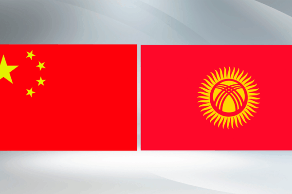 Le président Xi rencontre le leader kirghize Japarov à Astana Le président Xi rencontre le leader kirghize Japarov à Astana