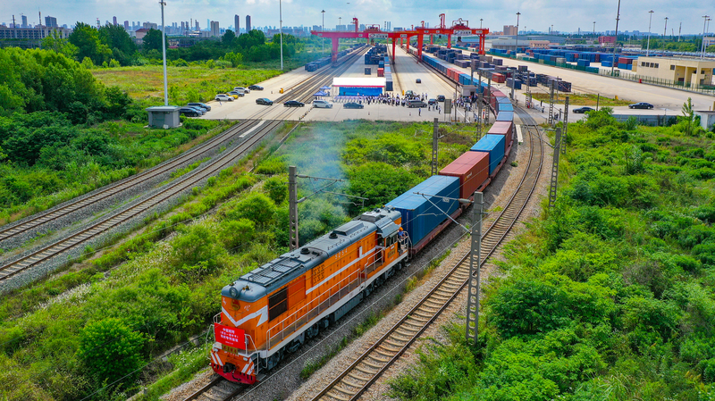 Xi et les dirigeants d’Asie centrale inaugurent de nouveaux pôles de coopération entre la Chine et l’Asie centrale Xi et les dirigeants d'Asie centrale inaugurent de nouveaux pôles de coopération entre la Chine et l'Asie centrale