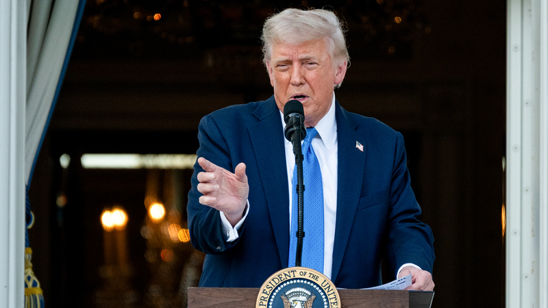 Trump dévoile une nouvelle interdiction de voyager : 12 pays bloqués, 7 restreints Trump dévoile une nouvelle interdiction de voyager : 12 pays bloqués, 7 restreints