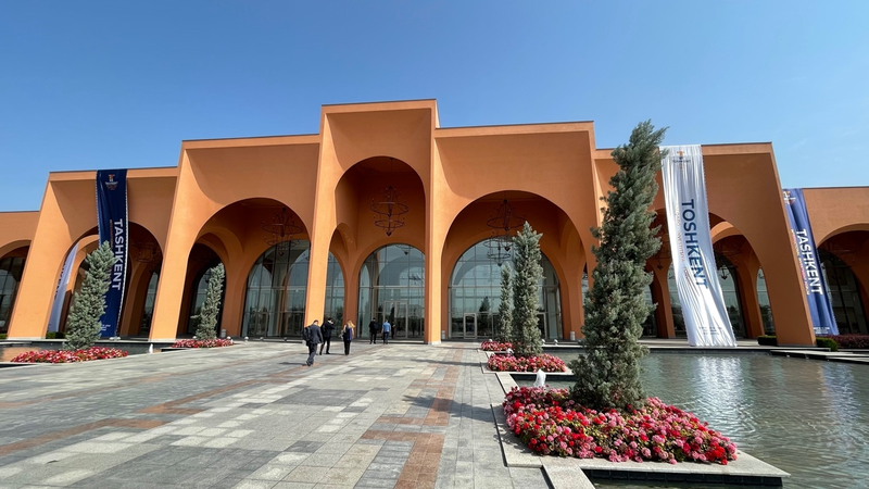 La Vague Chinoise de Tashkent : L’Ouzbékistan Adopte des Partenariats Technologiques Orientaux La Vague Chinoise de Tashkent : L'Ouzbékistan Adopte des Partenariats Technologiques Orientaux