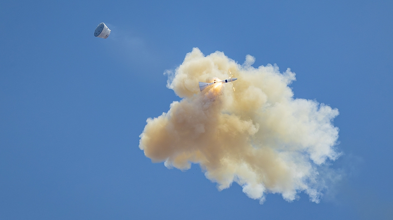 Test d’évasion à zéro altitude de Mengzhou : un grand pas vers la Lune Test d'évasion à zéro altitude de Mengzhou : un grand pas vers la Lune