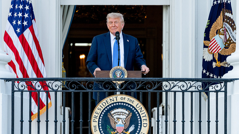 Le Congrès et les tribunaux peuvent-ils freiner le pouvoir exécutif de Trump ? Le Congrès et les tribunaux peuvent-ils freiner le pouvoir exécutif de Trump ?