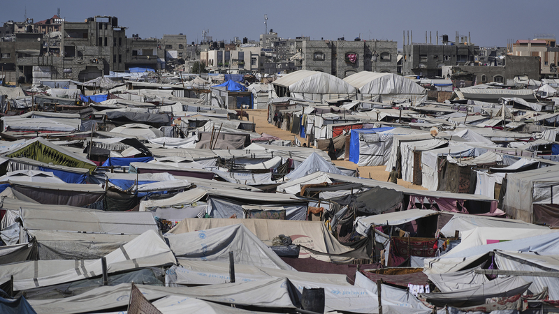 Le navire d’aide Madleen approche Gaza avec Greta Thunberg Le_navire_d_aide_Madleen_approche_Gaza_avec_Greta_Thunberg
