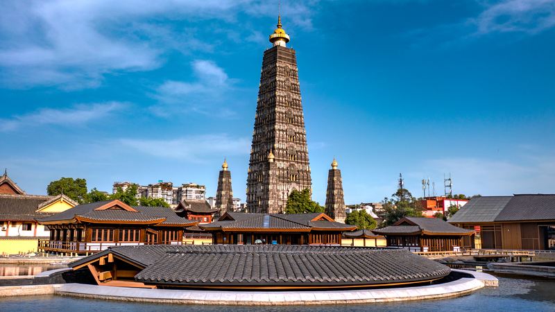 Le temple Longxing de Chengdu remporte le prix du choix populaire Architizer A+ Le_temple_Longxing_de_Chengdu_remporte_le_prix_du_choix_populaire_Architizer_A_ video poster