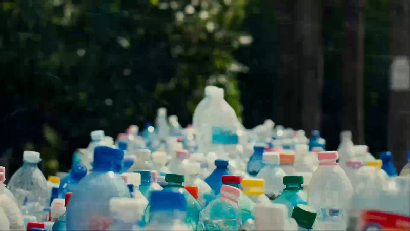 Les finalistes du concours de films éco mettent en lumière la durabilité Les finalistes du concours de films éco mettent en lumière la durabilité video poster