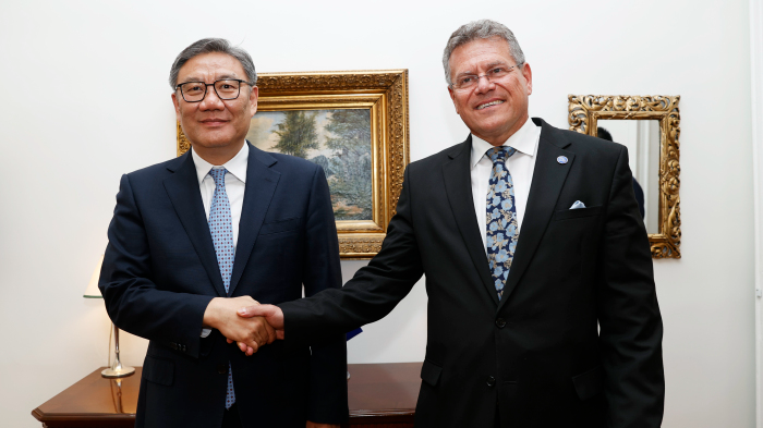 Renforcement Chine-UE : Wang Wentao et Sefcovic ouvrent des voies commerciales Renforcement_Chine_UE___Wang_Wentao_et_Sefcovic_ouvrent_des_voies_commerciales