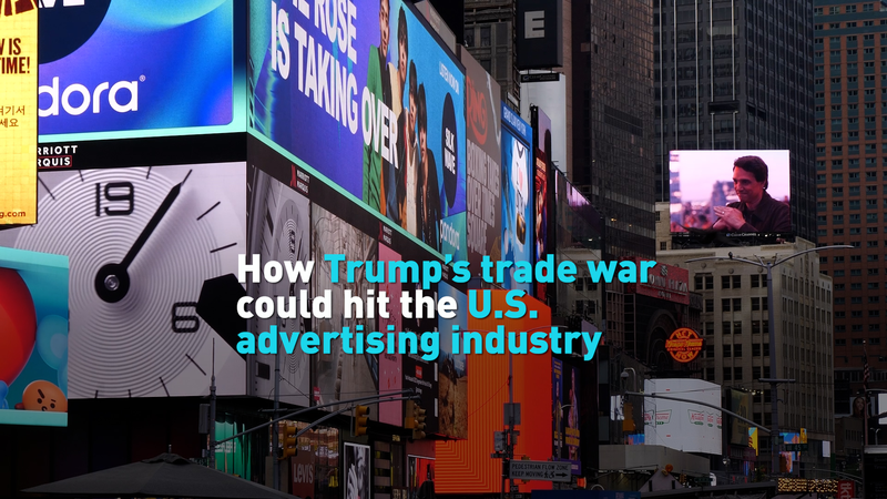 Comment la guerre commerciale de Trump pourrait bouleverser la publicité américaine video poster