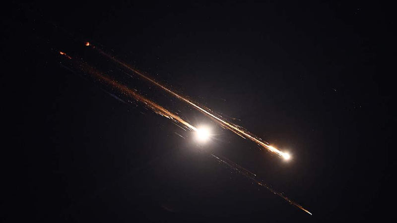 Affrontement Israël-Iran : Réactions mondiales et appels à la désescalade Affrontement Israël-Iran : Réactions mondiales et appels à la désescalade