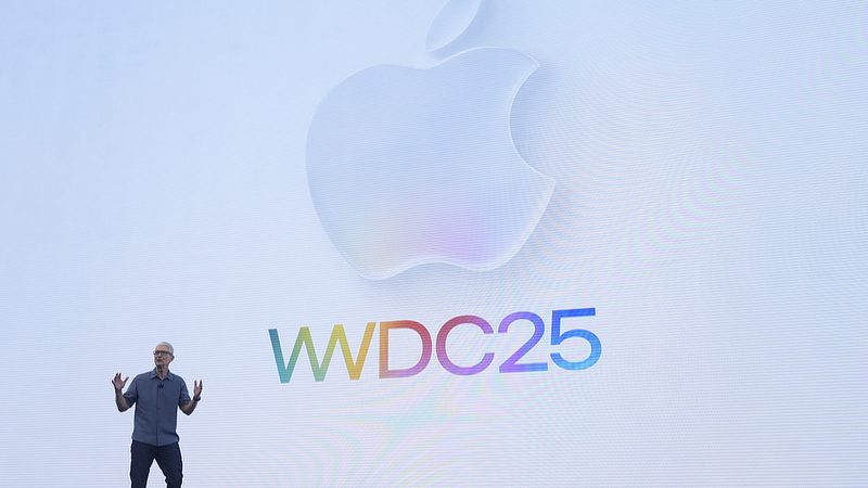 WWDC 2025 : L’interface utilisateur d’Apple brille, mais les espoirs en IA s’estompent WWDC_2025___L_interface_utilisateur_d_Apple_brille__mais_les_espoirs_en_IA_s_estompent