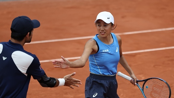 Zhang Shuai et Arevalo atteignent les quarts de finale du double mixte à Roland-Garros Zhang Shuai et Arevalo atteignent les quarts de finale du double mixte à Roland-Garros