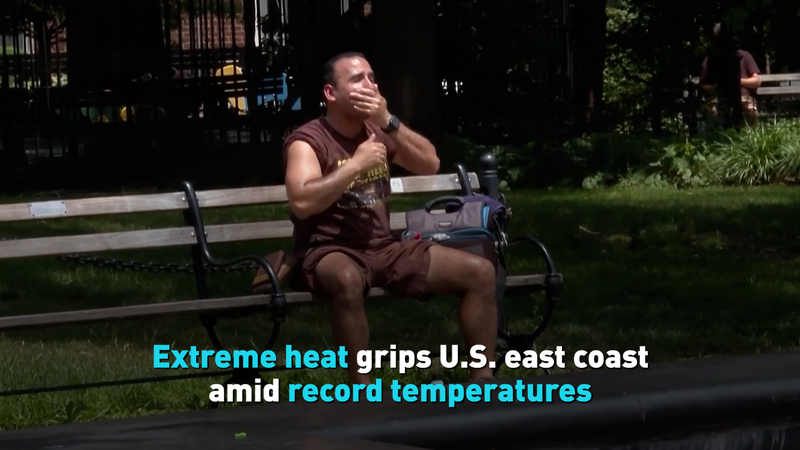 La côte est des États-Unis grésille sous un record de vague de chaleur La côte est des États-Unis grésille sous un record de vague de chaleur video poster
