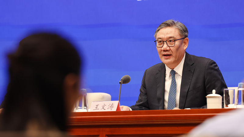 Le ministre du Commerce avertit : la rupture forcée Chine–États-Unis est vouée à l'échec