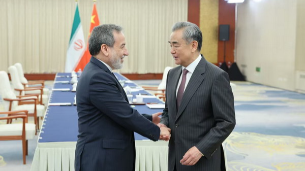 La Chine promet son soutien à la souveraineté de l’Iran et aux droits nucléaires pacifiques La Chine promet son soutien à la souveraineté de l’Iran et aux droits nucléaires pacifiques