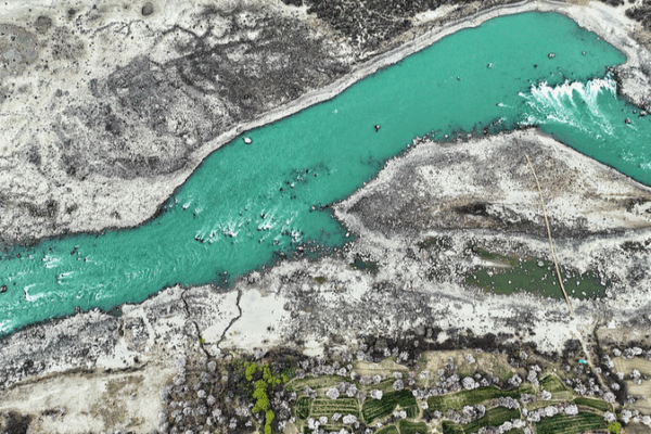 Le Premier ministre chinois lance un projet hydroélectrique sur le fleuve Yarlung Zangbo Le Premier ministre chinois lance un projet hydroélectrique sur le fleuve Yarlung Zangbo