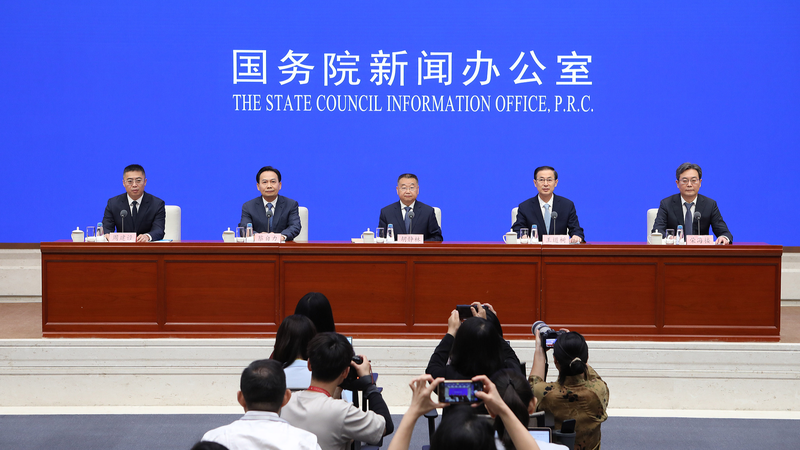 Les recettes fiscales du 14ème Plan de la Chine continentale dépassent 155 trillions de yuans, avec 10,5 trillions en réductions