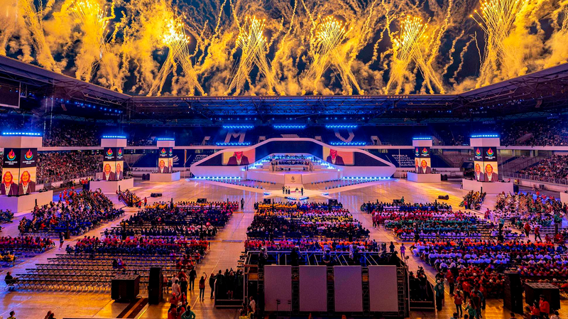 Jeux universitaires Rhin-Ruhr 2025 lancés avec musique et unité à Duisburg Jeux universitaires Rhin-Ruhr 2025 lancés avec musique et unité à Duisburg