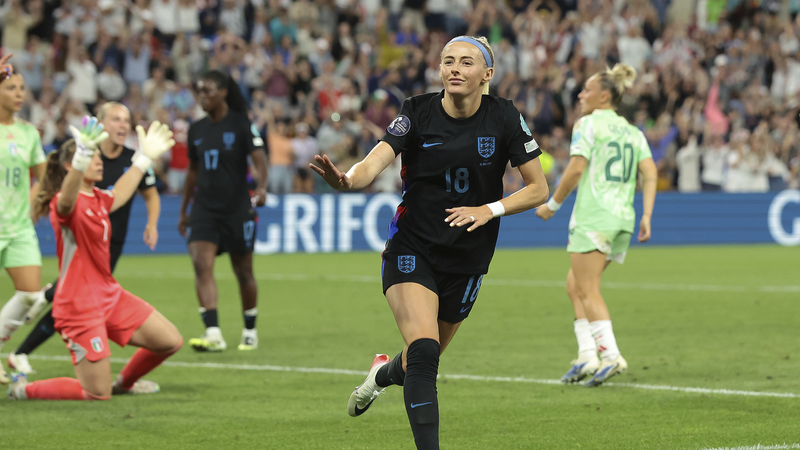 Drame tardif en prolongation : l’Angleterre devance l’Italie 2-1 pour atteindre la finale de l’Euro 2025 Drame_tardif_en_prolongation___l_Angleterre_devance_l_Italie_2_1_pour_atteindre_la_finale_de_l_Euro_2025