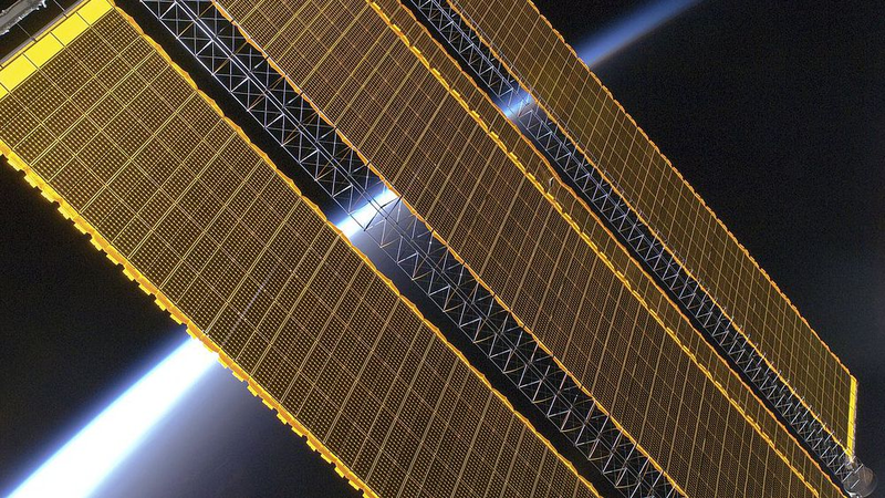 GalaxySpace dévoile une aile solaire enroulable de la taille d’une bouteille d’eau GalaxySpace dévoile une aile solaire enroulable de la taille d'une bouteille d'eau