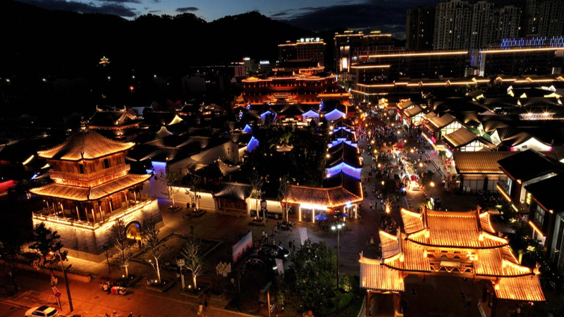 Le marché de nuit de la vieille ville de Jinhua s’anime en Zhejiang Le marché de nuit de la vieille ville de Jinhua s'anime en Zhejiang