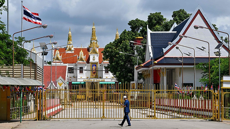 Le Cambodge et la Thaïlande échangent des tirs sur le différend frontalier de l’ancien temple Le Cambodge et la Thaïlande échangent des tirs sur le différend frontalier de l'ancien temple