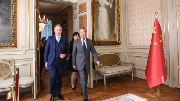 Le Premier ministre belge De Wever rencontre Wang Yi : Renforcer la connexion Chine-UE Le_Premier_ministre_belge_De_Wever_rencontre_Wang_Yi___Renforcer_la_connexion_Chine_UE
