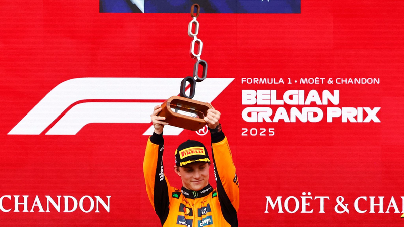 Piastri Triomphe Après un Duel Retardé par la Pluie au GP de Belgique Piastri Triomphe Après un Duel Retardé par la Pluie au GP de Belgique