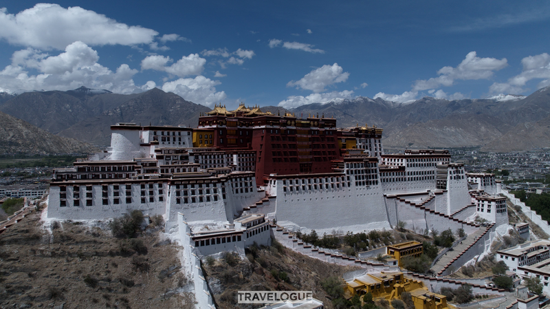 Palais de Potala : Sanctuaire à 3 700 m sur le plateau du Xizang Palais de Potala : Sanctuaire à 3 700 m sur le plateau du Xizang