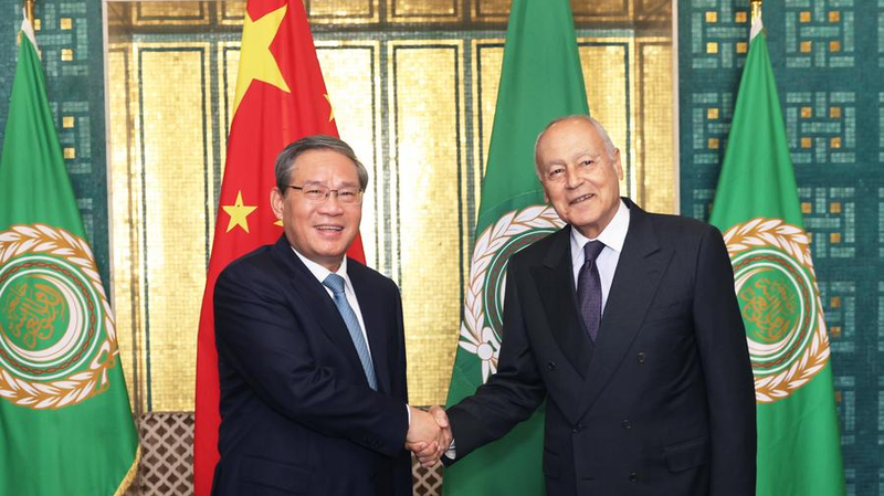 La Chine soutient l’unité et le développement arabes La Chine soutient l'unité et le développement arabes