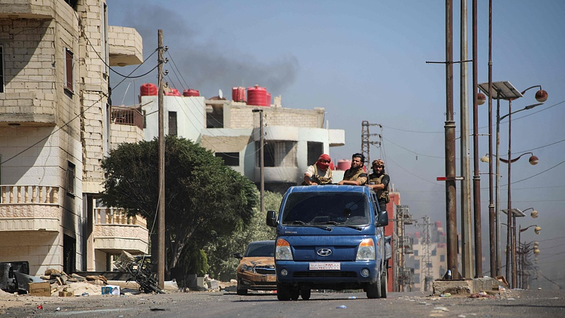Cessez-le-feu à Sweida : les combattants bédouins quittent la ville, les affrontements s’apaisent Cessez-le-feu à Sweida : les combattants bédouins quittent la ville, les affrontements s'apaisent