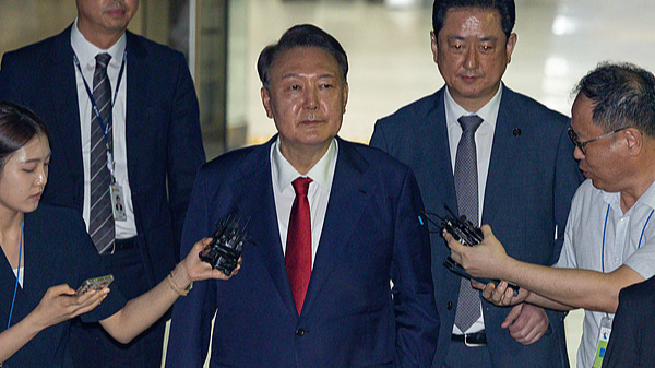 Un tribunal sud-coréen émet un mandat d’arrêt contre l’ex-président Yoon Suk-yeol Un tribunal sud-coréen émet un mandat d'arrêt contre l'ex-président Yoon Suk-yeol