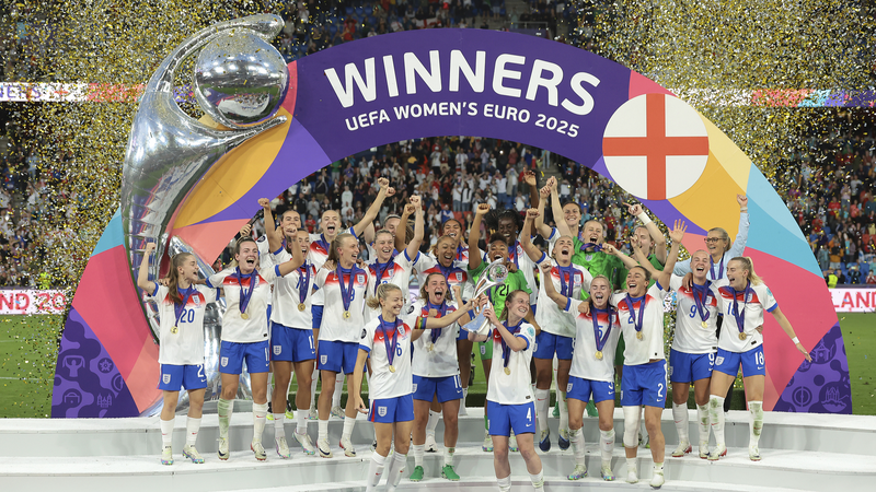 L’Angleterre triomphe dans la dramaturgie des tirs au but pour conserver le titre de l’Euro féminin L'Angleterre triomphe dans la dramaturgie des tirs au but pour conserver le titre de l'Euro féminin