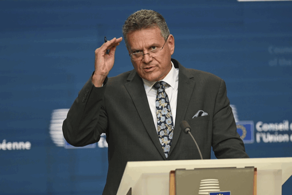 L’UE met en garde contre des biens américains d’une valeur de 84 milliards de dollars avant la date limite des tarifs L'UE met en garde contre des biens américains d'une valeur de 84 milliards de dollars avant la date limite des tarifs