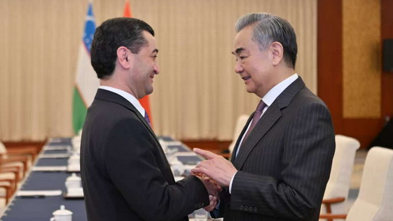 La Chine et l’Ouzbékistan approfondissent leur partenariat au Sommet de Tianjin La Chine et l'Ouzbékistan approfondissent leur partenariat au Sommet de Tianjin