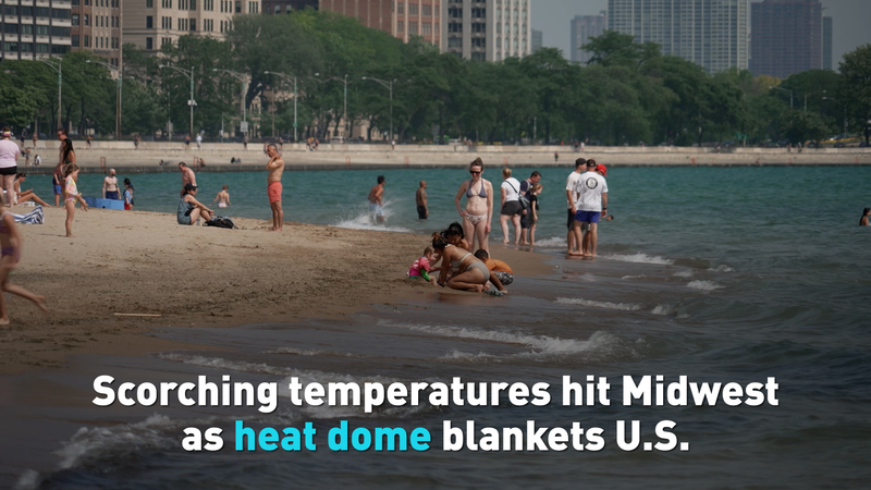 Une coupole de chaleur enveloppe le Midwest : des dizaines de millions suffoquent Une_coupole_de_chaleur_enveloppe_le_Midwest___des_dizaines_de_millions_suffoquent video poster