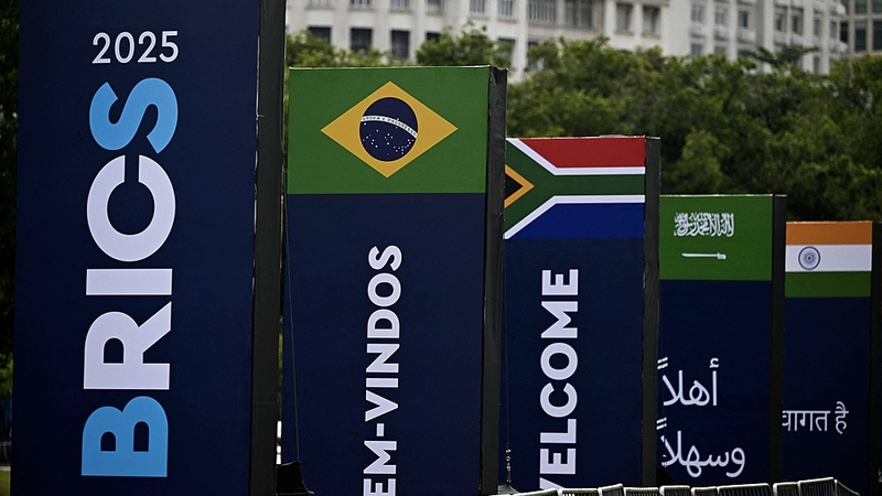 BRICS accueille l’Indonésie et le Nigeria : nouvelles voix, nouvelles opportunités BRICS accueille l'Indonésie et le Nigeria : nouvelles voix, nouvelles opportunités video poster