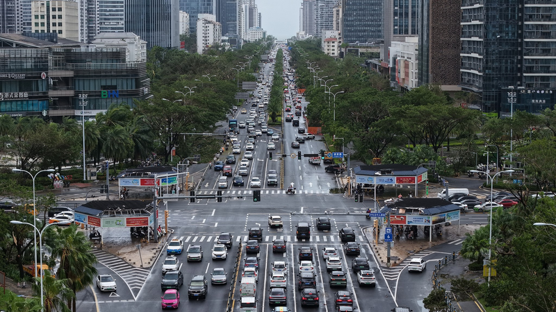 Le transport reprend sur la côte sud du continent chinois après le typhon Kajiki Le transport reprend sur la côte sud du continent chinois après le typhon Kajiki