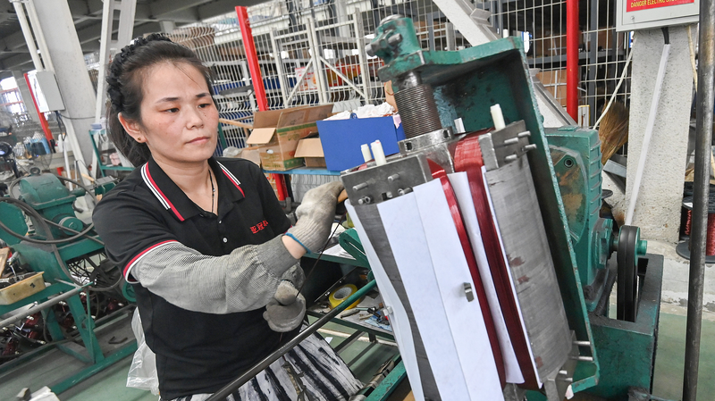 Le PMI manufacturier de la Chine augmente à 49,4 en août Le PMI manufacturier de la Chine augmente à 49,4 en août