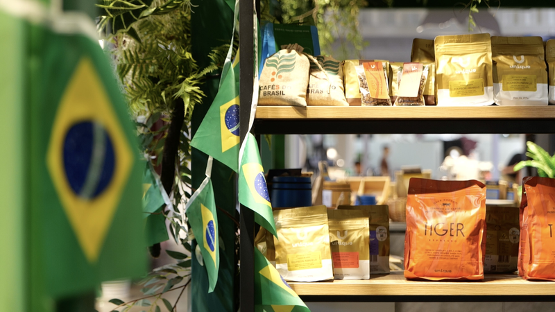 Le café brésilien trouve un nouveau terrain sur le marché de la Chine continentale video poster