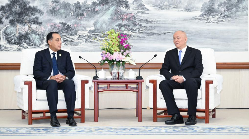 La Chine et l’Égypte renforcent leurs liens avant le 70e anniversaire au sommet de l’OCS La Chine et l'Égypte renforcent leurs liens avant le 70e anniversaire au sommet de l'OCS