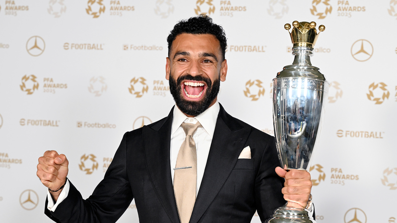 Salah établit un record avec son troisième prix de Joueur de l’Année PFA Salah établit un record avec son troisième prix de Joueur de l'Année PFA